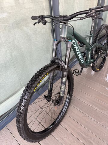 Gebrauchtes Orbea RALLON M20 2024 2024 Mountainbike, Grün, 29 — Bild 2 von 8