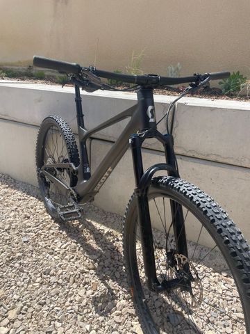 Used Scott Spark 910 2023 2023 Mountainbike, Black, 29 — image 6 of 7