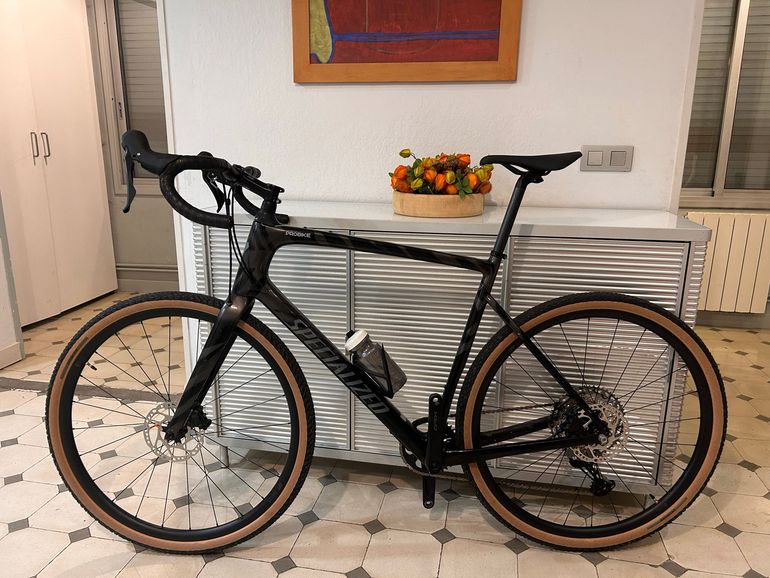 Specialized Diverge 4 Sport Carbon - Shimano GRX 600 2026 2026 Road & Gravel de segunda mano, Negro — imagen 2 de 15