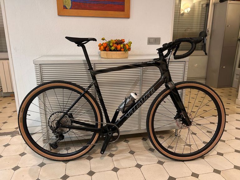Specialized Diverge 4 Sport Carbon - Shimano GRX 600 2026 2026 Road & Gravel de segunda mano, Negro — imagen 1 de 15