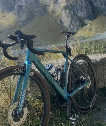 Brugt Canyon Ultimate CF SLX 8 Di2 2024 2024 Road & Gravel — billede 10 af 36