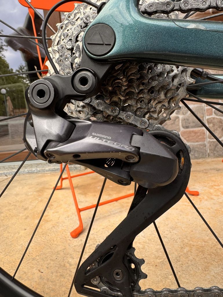 Brugt Canyon Ultimate CF SLX 8 Di2 2024 2024 Road & Gravel — billede 18 af 36