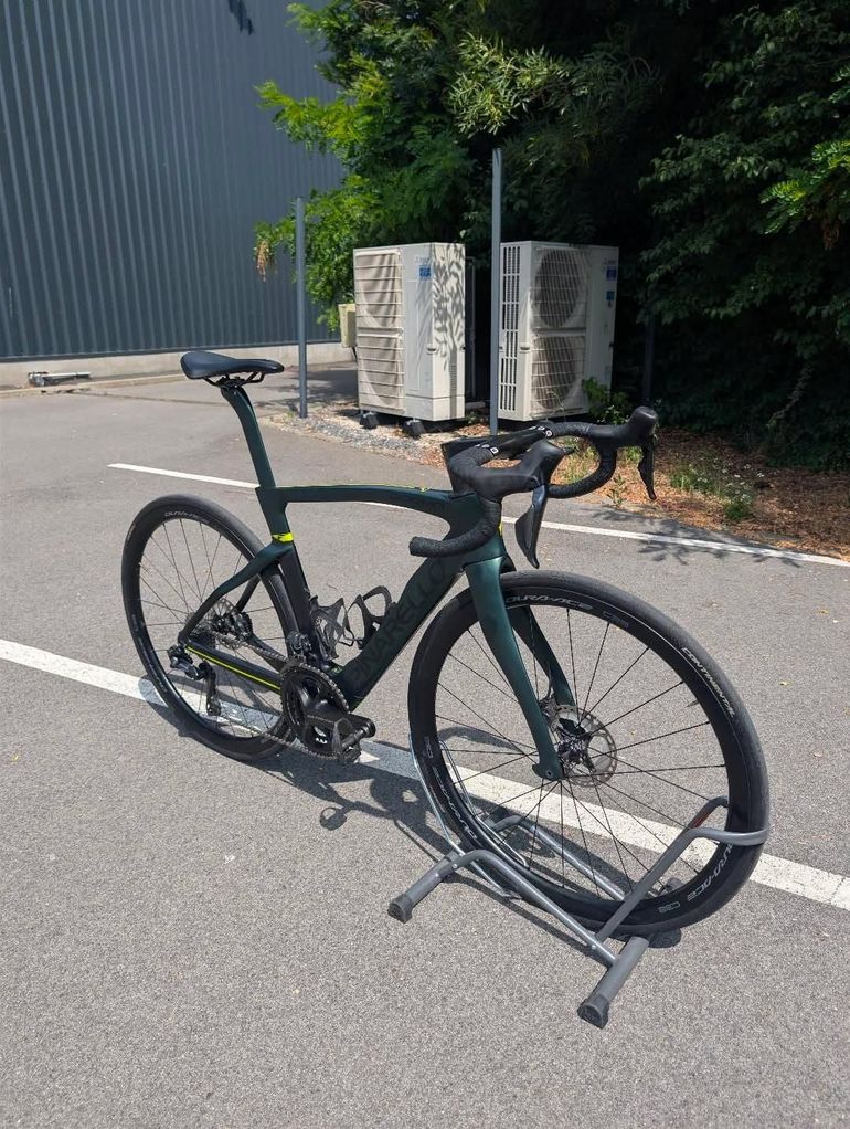 Gebrauchtes Pinarello Dogma F Grandfondo 2022 Road & Gravel, Grün — Bild 5 von 5