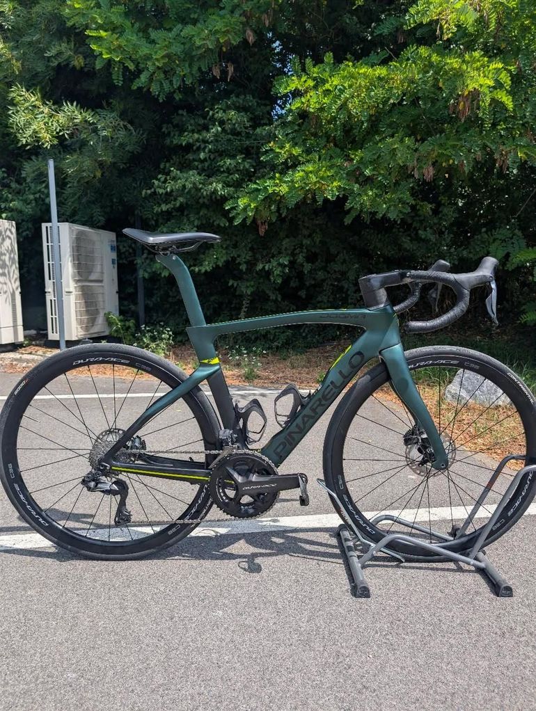 Gebrauchtes Pinarello Dogma F Grandfondo 2022 Road & Gravel, Grün — Bild 2 von 5