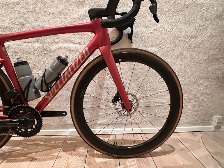 Used Specialized Tarmac SL8 Pro - SRAM Force eTAP AXS 2025 2025 Road & Gravel, Purple — image 7 of 7