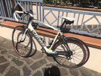 Used Specialized Roubeaux 2010 2010 Road & Gravel, White — image 2 of 4