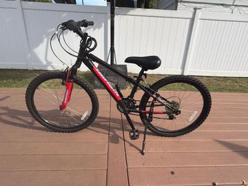 Used Nishiki Custom 2023 Youth, Red — image 1 of 4
