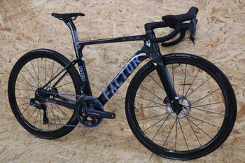 Used Factor Ostro Ultegra Di2 6.8kg 2024 Road & Gravel, Black — image 2 of 9