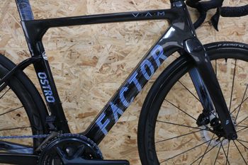 Used Factor Ostro Ultegra Di2 6.8kg 2024 Road & Gravel, Black — image 6 of 9