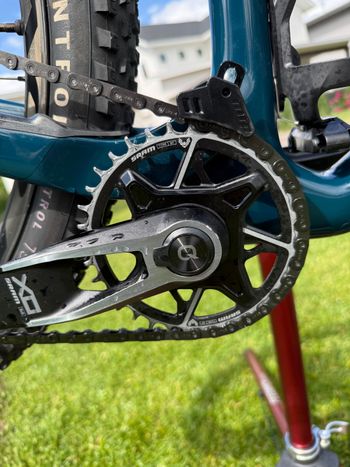 Used Specialized Epic World Cup Pro 2024 2024 Mountainbike, Green, 29 — image 7 of 8