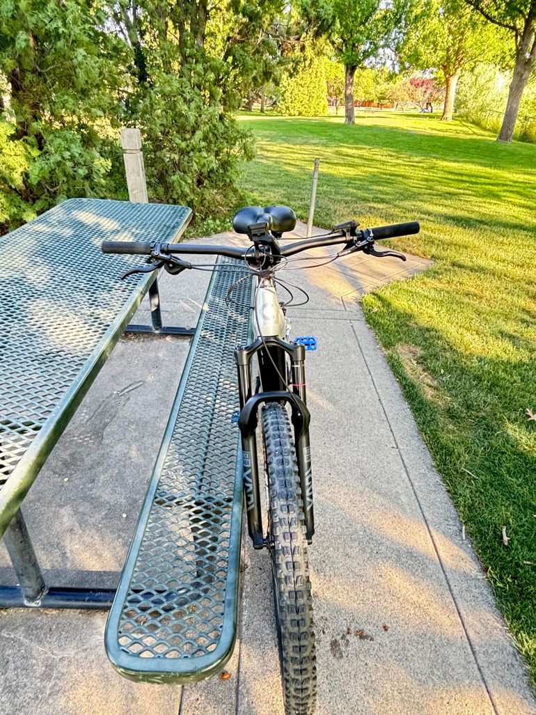 Used Cannondale Moterra Neo 3 2022 2022 Mountainbike, Light Gray, 29 — image 5 of 8