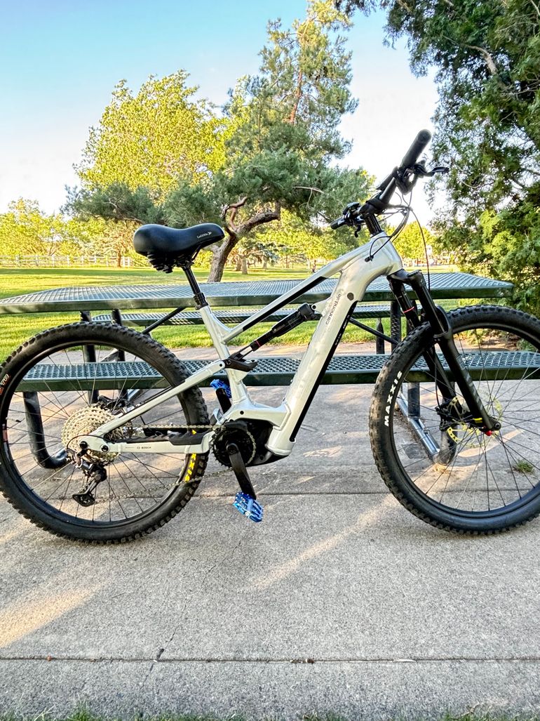 Used Cannondale Moterra Neo 3 2022 2022 Mountainbike, Light Gray, 29 — image 2 of 8