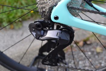 Używany Bianchi Specialissima COMP 105 Di2 2024 2024 Road & Gravel — zdjęcie 8 z 9