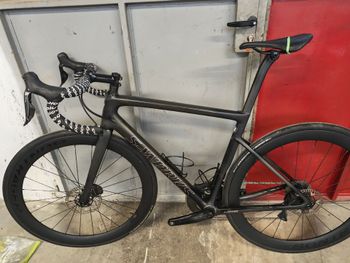 Specialized S-Works Tarmac SL6 Disc - Dura Ace Di2 2019 2019 Road & Gravel d'occasion — image 2 sur 14