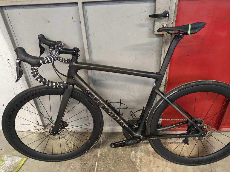 Specialized S-Works Tarmac SL6 Disc - Dura Ace Di2 2019 2019 Road & Gravel d'occasion — image 2 sur 14