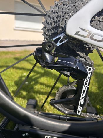 Použité Pinarello DOGMA F DURA ACE Di2 2025 2025 Road & Gravel — obrázek 4 z 9