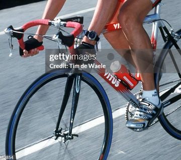 Used Vitus Custom Shimano Dura Ace 2000 Road & Gravel, Red — image 25 of 27