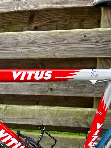 Used Vitus Custom Shimano Dura Ace 2000 Road & Gravel, Red — image 19 of 27