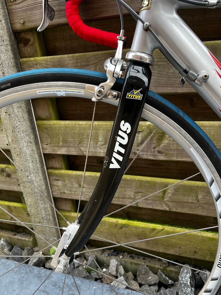 Używany Vitus Custom Shimano Dura Ace 2000 Road & Gravel — zdjęcie 21 z 27
