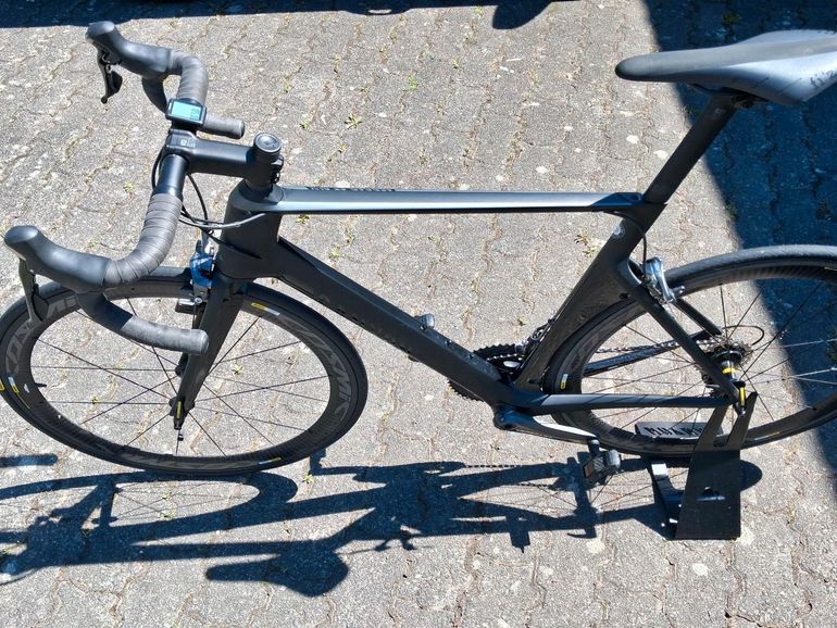 Gebrauchtes Canyon CF SLX 2017 Road & Gravel, Schwarz — Bild 2 von 7