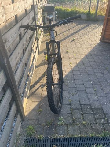 Käytetty Canyon Spectral 29 6 2022 2022 Mountainbike — kuva 2 / 6