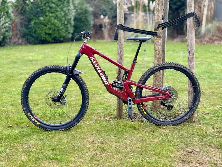 Used Santa Cruz Megatower GX AXS / Carbon C 2025 2025 Mountainbike, Red, 29 — image 2 of 5