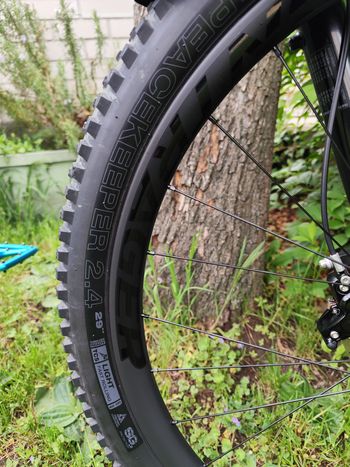 Używany Yeti Turq Custom 2025 Mountainbike — zdjęcie 9 z 11
