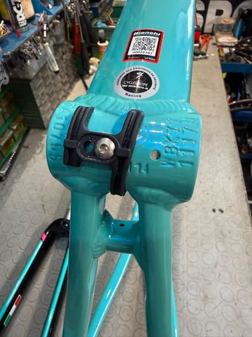 Used Bianchi Impulso 2020. Frameset 2020 Road & Gravel, Blue — image 10 of 17