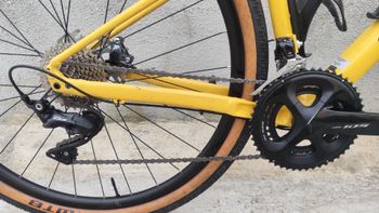 Used Specialized Diverge Shimano 105 2023 Road & Gravel, Orange — image 3 of 9