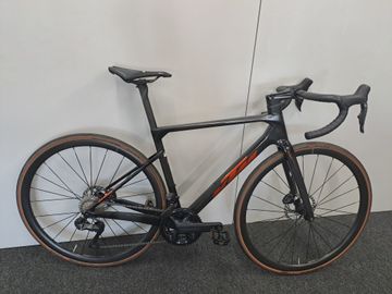 Použité KTM REVELATOR Alto Exonic Disc Ultegra Di2 2024 Road & Gravel