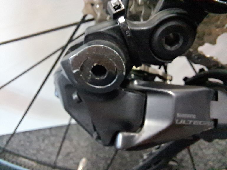 Gebrauchtes KTM REVELATOR Alto Exonic Disc Ultegra Di2 2024 Road & Gravel, Schwarz — Bild 7 von 9