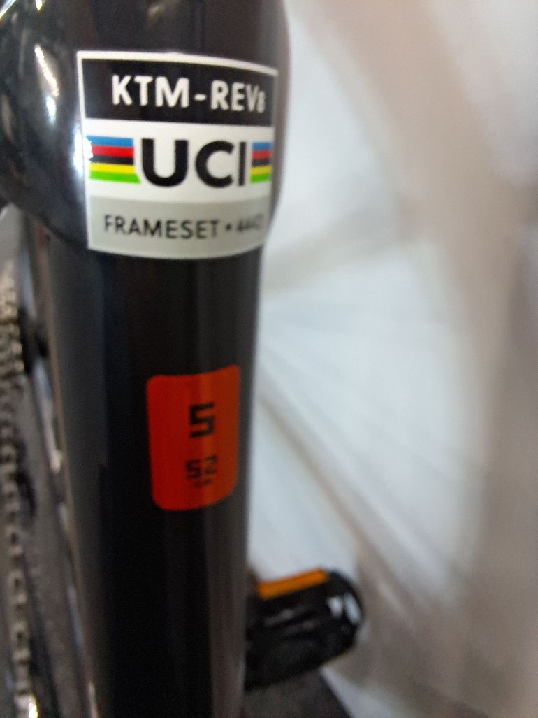 Gebrauchtes KTM REVELATOR Alto Exonic Disc Ultegra Di2 2024 Road & Gravel, Schwarz — Bild 4 von 9
