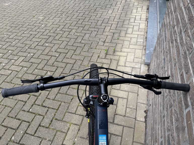 Used Orbea ALMA H30 2022 2022 Mountainbike, Blue, 29 — image 4 of 4