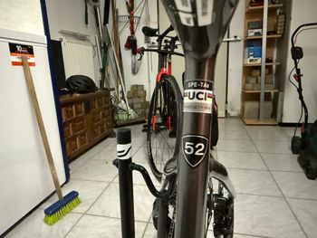 Použité Specialized Tarmac SL8 Expert 2025 2025 Road & Gravel — obrázek 4 z 8
