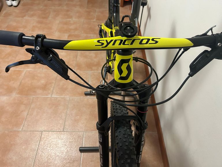 Używany Scott Spark RC 900 World Cup 2021 2021 Mountainbike — zdjęcie 2 z 4