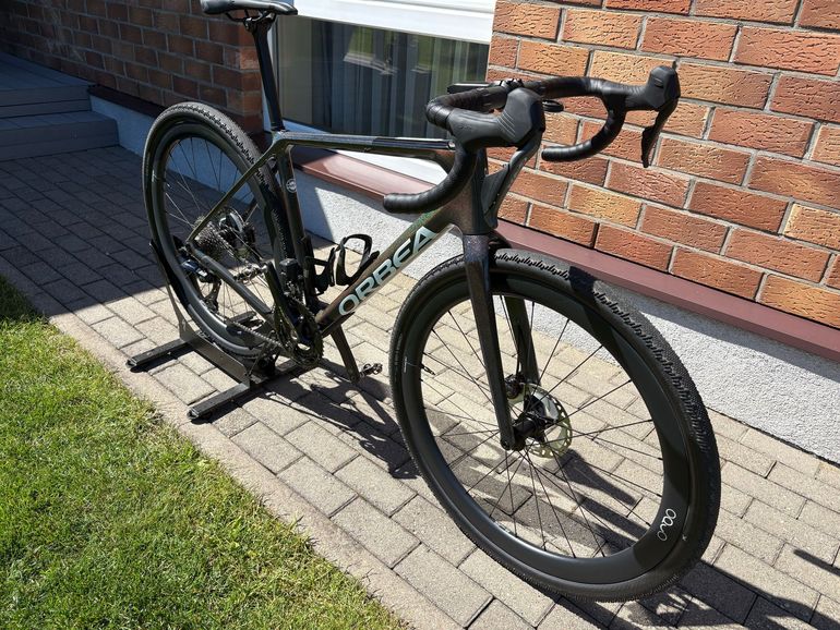 Used Orbea TERRA M20iTEAM 2025 2025 Road & Gravel, Light Gray — image 1 of 6
