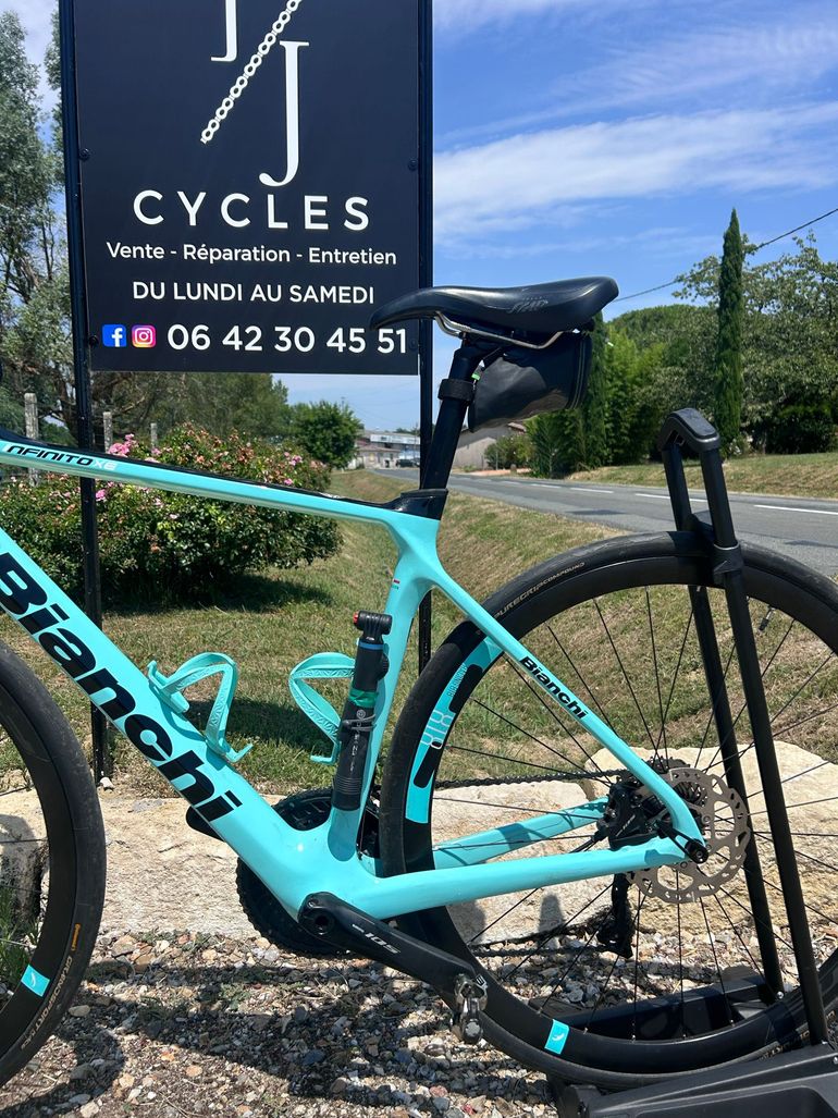 Bianchi Infinito 105 2024 2024 Road & Gravel d'occasion — image 6 sur 6