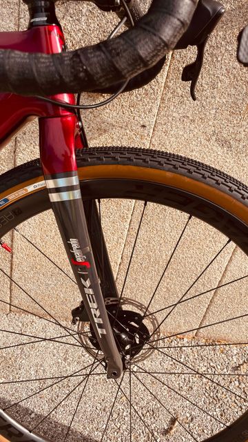Used Trek Checkpoint SL 7 2021 2021 Road & Gravel, Red — image 6 of 14