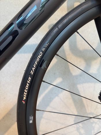 Używany Orbea ORCA M30 2024 2024 Road & Gravel — zdjęcie 6 z 13