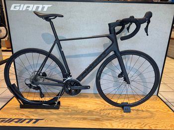 Używany Orbea ORCA M30 2024 2024 Road & Gravel