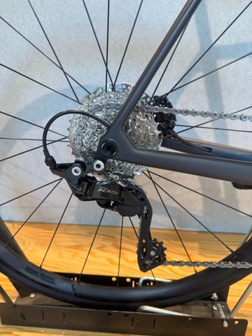 Used Orbea ORCA M30 2024 2024 Road & Gravel, Black — image 5 of 13