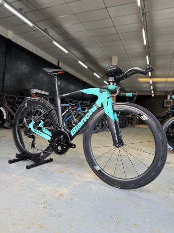 Used Bianchi Aquila CV Dura Ace Di2 Carbon 2024 Road & Gravel, Blue — image 2 of 16