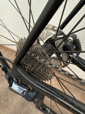 Used Canyon Endurace CF SL Disc 8.0 2020 2020 Road & Gravel, Black — image 7 of 14
