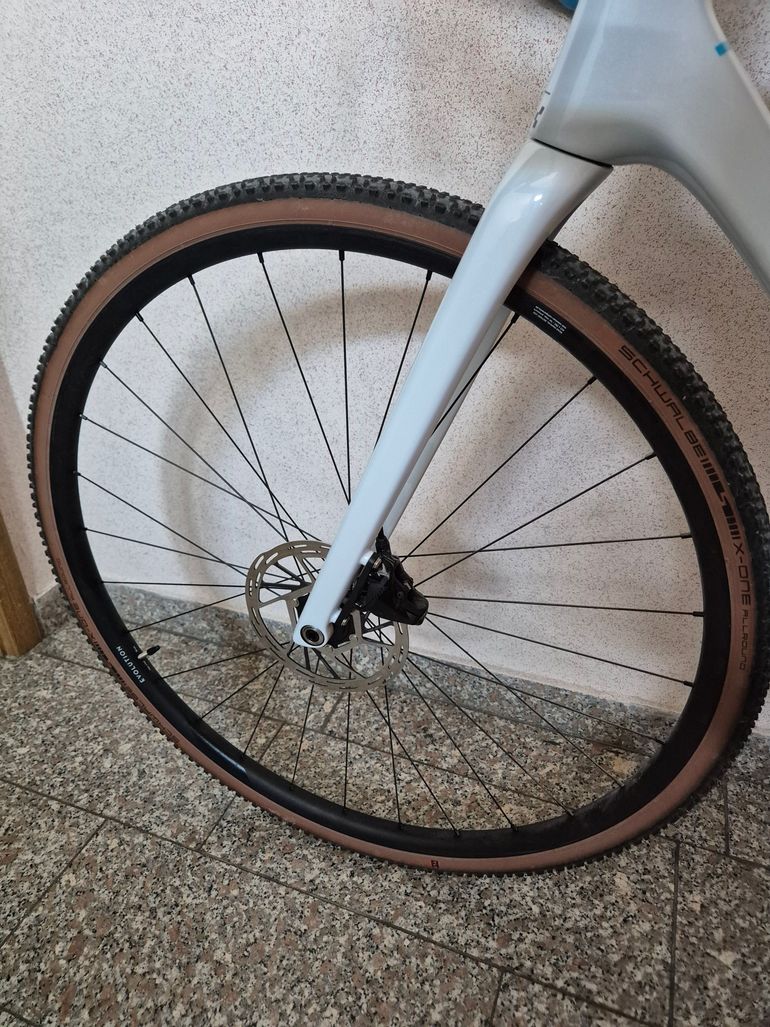 Gebrauchtes CUBE CROSS RACE C:62, RACE 2025 2025 Road & Gravel, Weiß — Bild 3 von 8