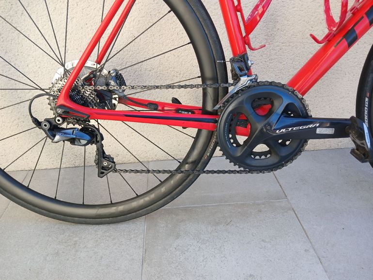 Použité Trek Émonda SL 6 Disc Pro 2021 2021 Road & Gravel — obrázek 3 z 4