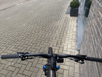 Used Orbea URRUN 10 2023 2023 Mountainbike, Light Gray, 29 — image 4 of 4