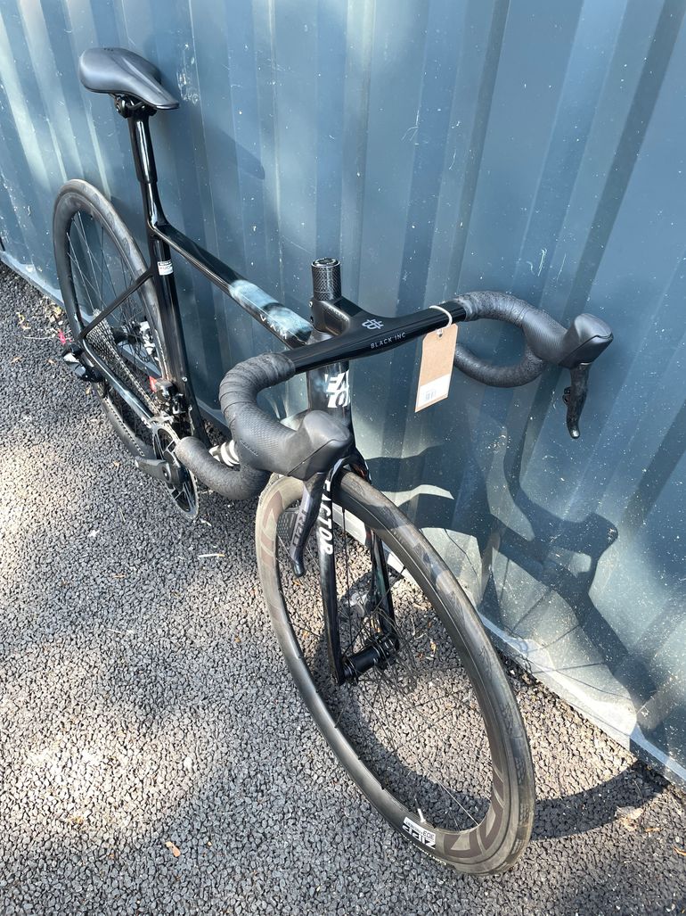 Used Factor O2 VAM - SRAM Force W/ Power Meter 2025 Road & Gravel, Black — image 4 of 4