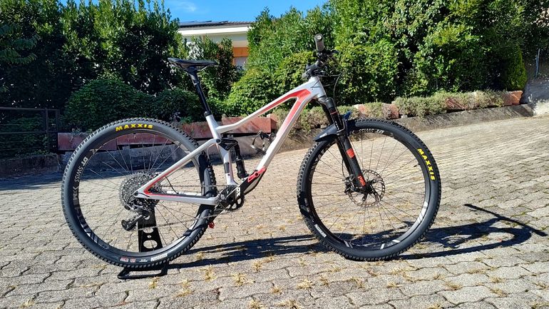 Używany BMC Speedfox 01 ONE 2018 2018 Mountainbike — zdjęcie 1 z 14