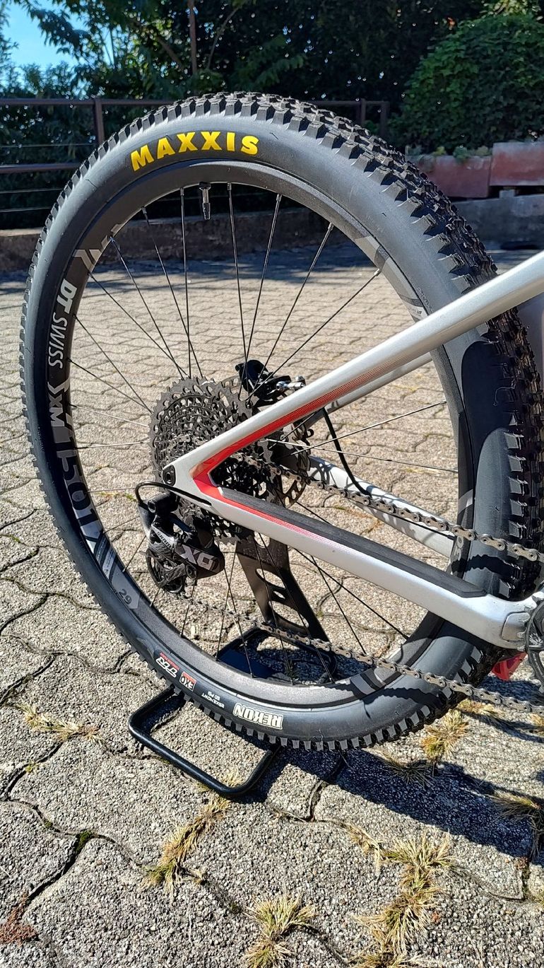 Używany BMC Speedfox 01 ONE 2018 2018 Mountainbike — zdjęcie 5 z 14