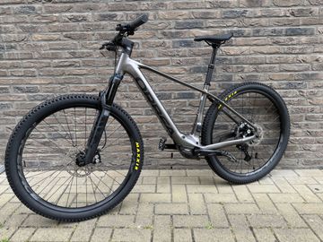Used Orbea URRUN 10 2023 2023 Mountainbike, Light Gray, 29 — image 2 of 4